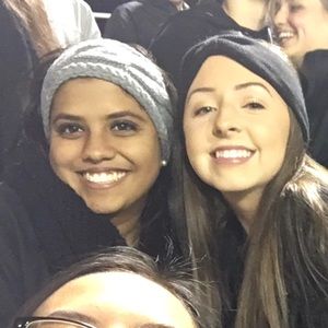 Meet your Posher, Deepa